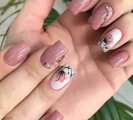 Discover the most popular nail art apps